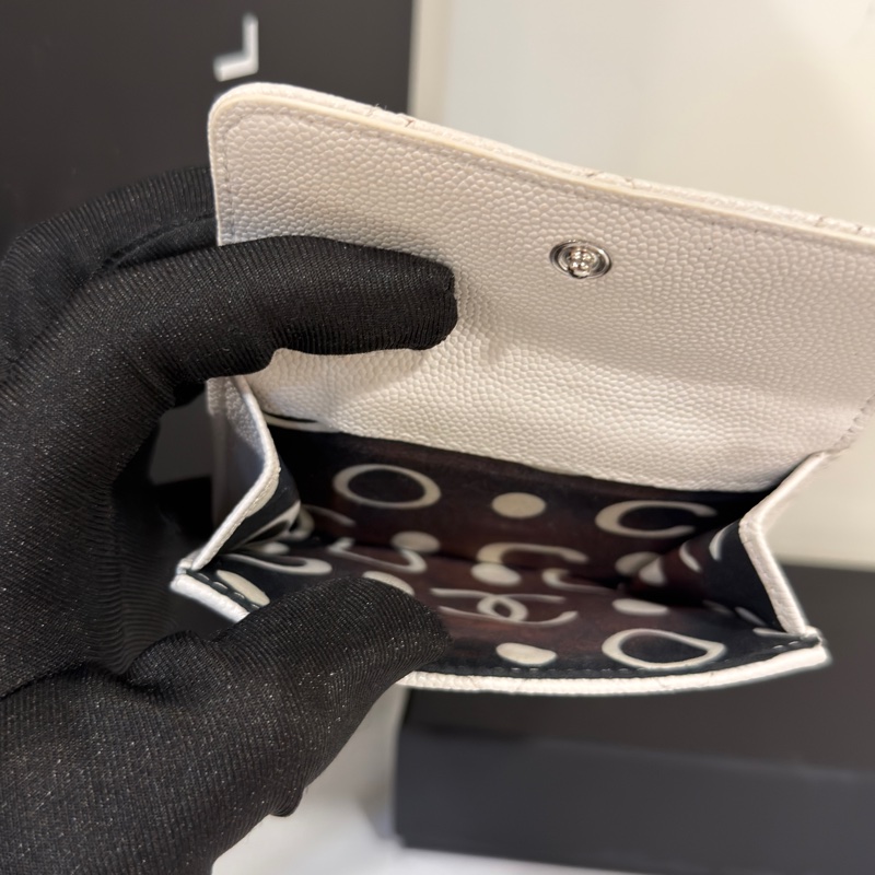 #荔枝皮 #白雪公主 香奈兒白銀三折短夾 小巧超好用🔥-7