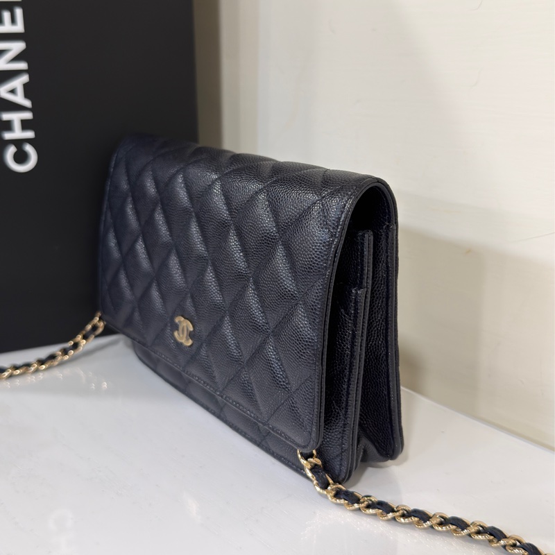 #近新帶膜 #全配🉑送禮 #荔枝皮 #僅一顆超甜 香奈兒發財WOC深藍進黑-2