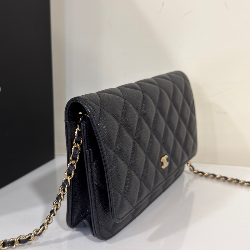 #近新帶膜 #全配🉑送禮 #荔枝皮 #僅一顆超甜 香奈兒發財WOC深藍進黑-6