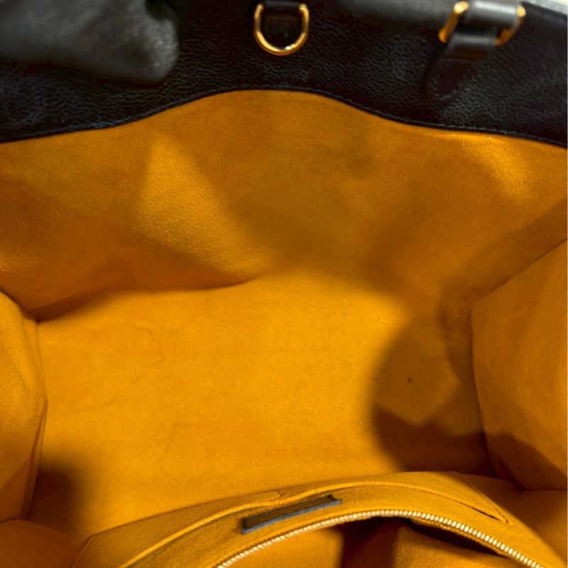 實用主義看過來😍99新🆕Lv路易威登黑色全皮on the go中號托特包手提包肩背包-15