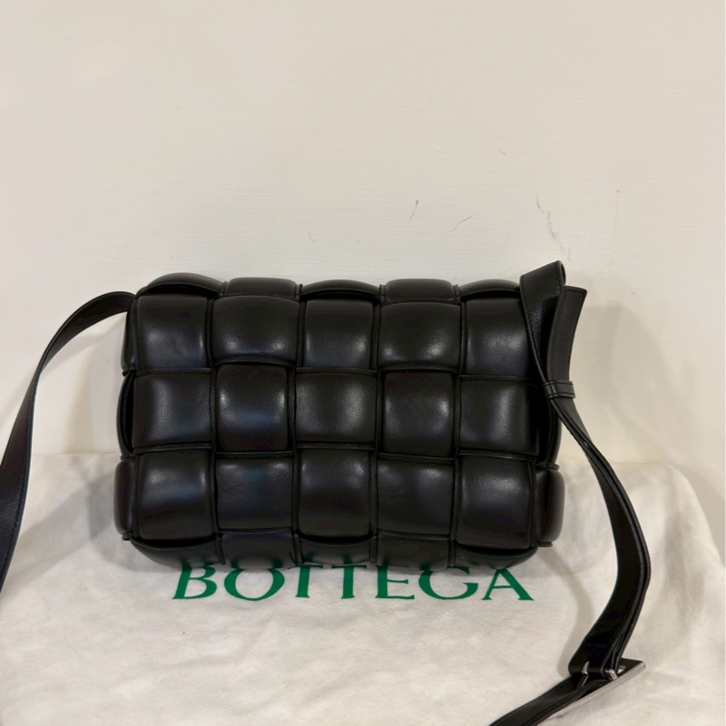 百搭通用款😍99新🆕Bv葆蝶家黑色銀扣Cassette編織枕頭包單肩斜挎包-12