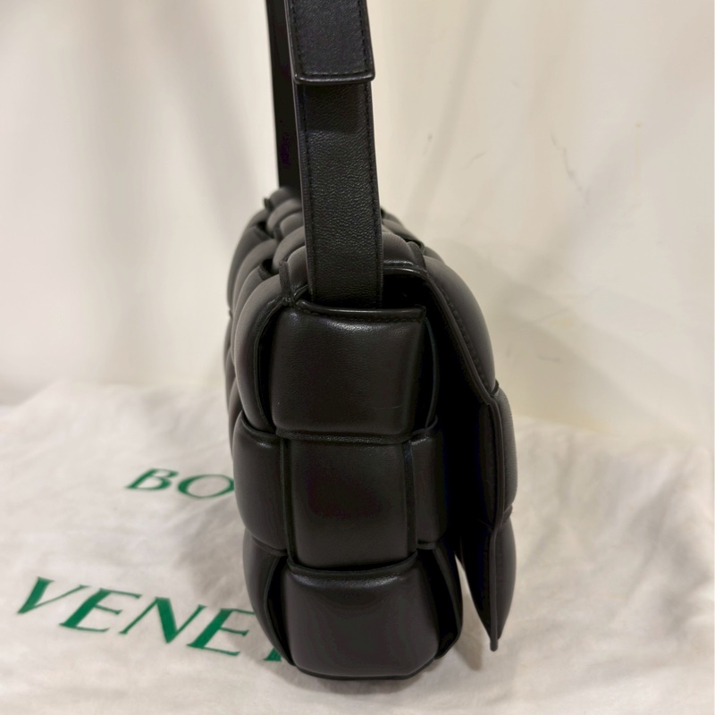 百搭通用款😍99新🆕Bv葆蝶家黑色銀扣Cassette編織枕頭包單肩斜挎包-13