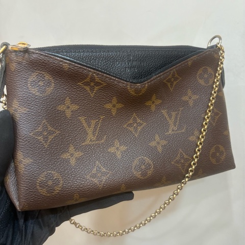 LV  原花 Pallas Clutch 手拿 鏈條 單肩 斜背包 便宜釋出