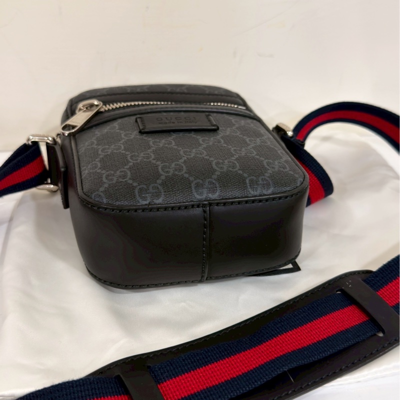 殺瘋超低價😎帥度💯Gucci古馳黑色老花相機包手機包單肩斜挎包📷-7