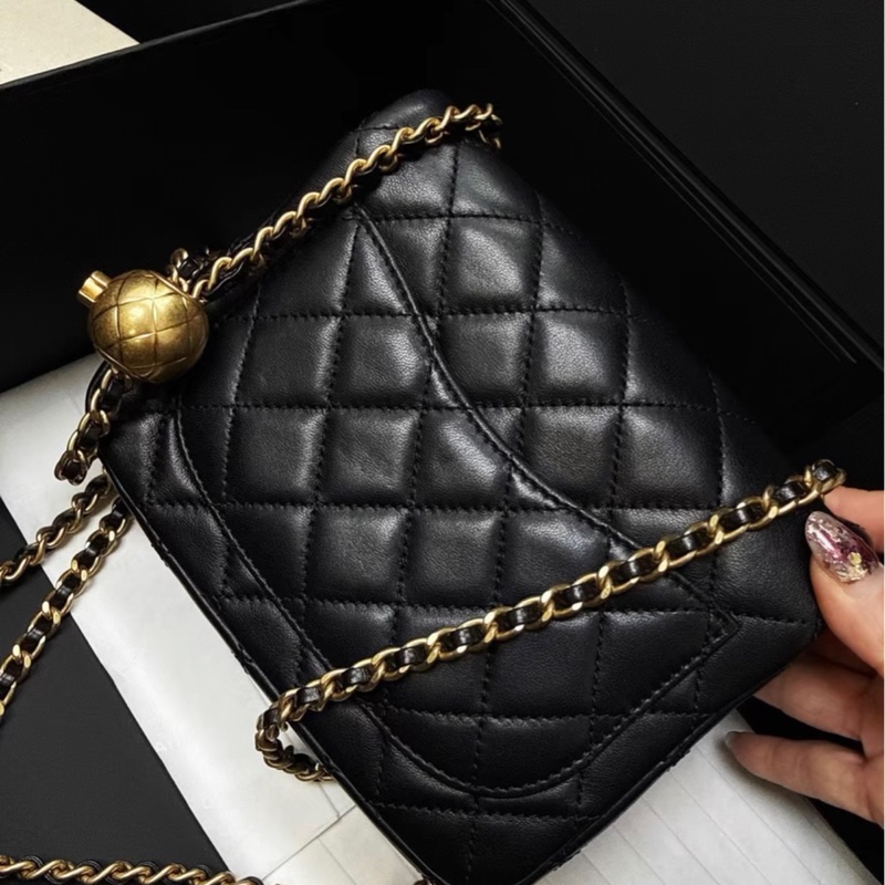 【99.9新 ✨ 全網最低價!】Chanel方胖子黑金 黑色 金球 羊皮 鏈條包斜挎包(下單前先詢問庫存❗️)-6