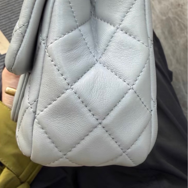 【98新 ✨ 全網最低價!】Chanel香奈兒 灰色 金球 羊皮 斜挎包 鏈條包 現貨好價(下單前先詢問庫存❗️)-2