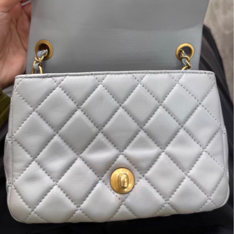 【98新 ✨ 全網最低價!】Chanel香奈兒 灰色 金球 羊皮 斜挎包 鏈條包 現貨好價(下單前先詢問庫存❗️)-6