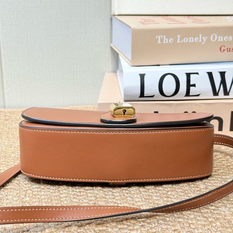 99新 Celine 賽琳 Tabou系列 金鎖包-2