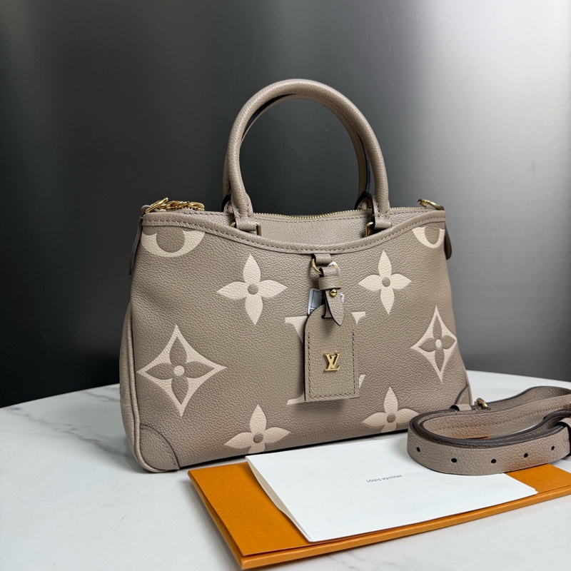 99新LOUIS VUITTON路易威登,芯片款Trianon 小號大象灰金扣印花圖案牛皮單肩斜挎手有肩帶-1