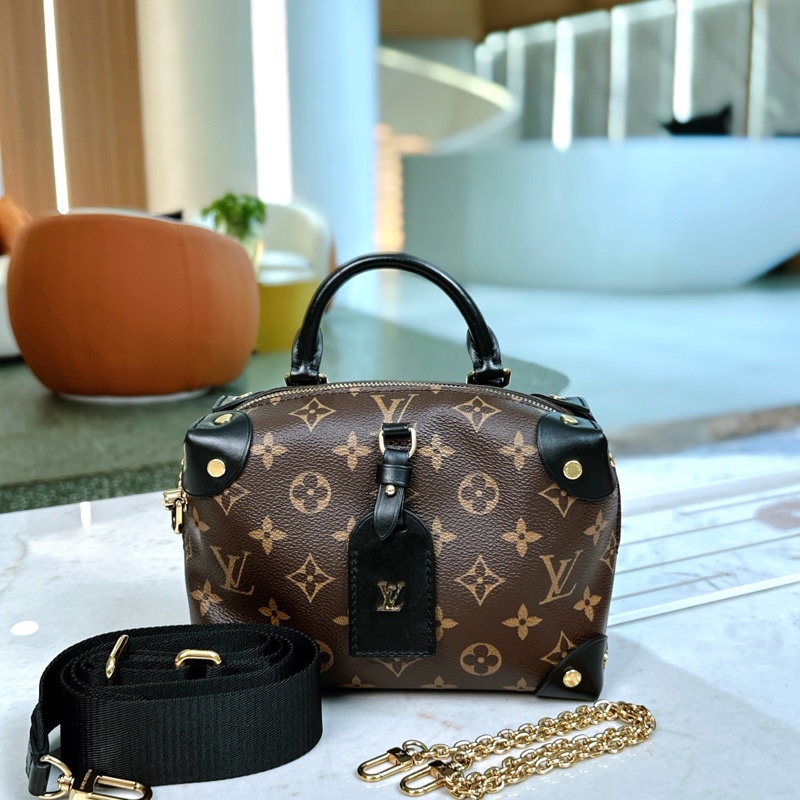 LV盒子包 98新LV路易威登PETITE MALLE SOUPLE系列黑色牛皮軟盒子-9