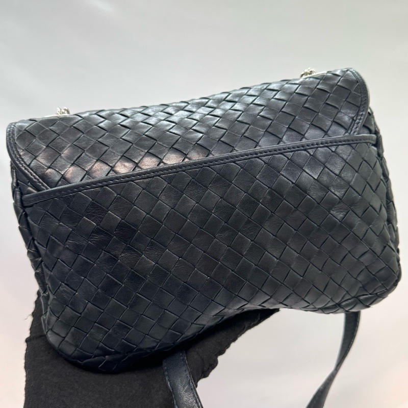 BOTTEGA VENETA 葆蝶家 Intrecciato 編織郵差包-1