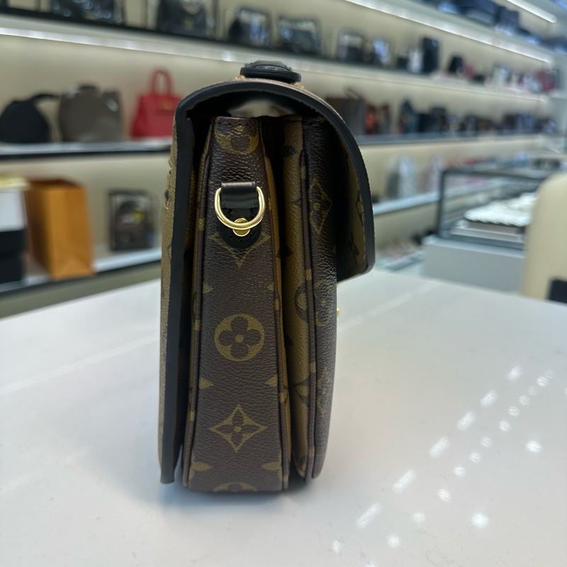 LV路易威登/老花拼色郵差包 芯片款25*7*19cm-4