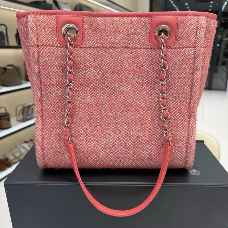 CHANEL香奈兒 芯片款 沙灘包銀鏈小號 粉紅拼白色織物logo托特包單肩包，尺寸：26×12×3-1