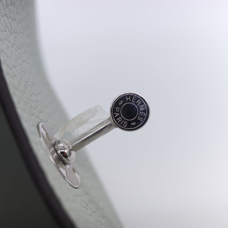 2024台灣購證♥️不撞色系列【CP 精選🌟小編推薦】Hermès 愛馬仕 Mini Lindy 冰晶灰 TC皮 牛皮 小牛皮 手提包肩背包 B 刻-12