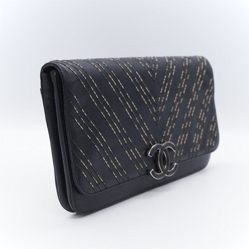 Chanel 香奈兒 Subtle Flap 黑色羊皮 立體雙色線刺 繡 手拿包 翻蓋包-4