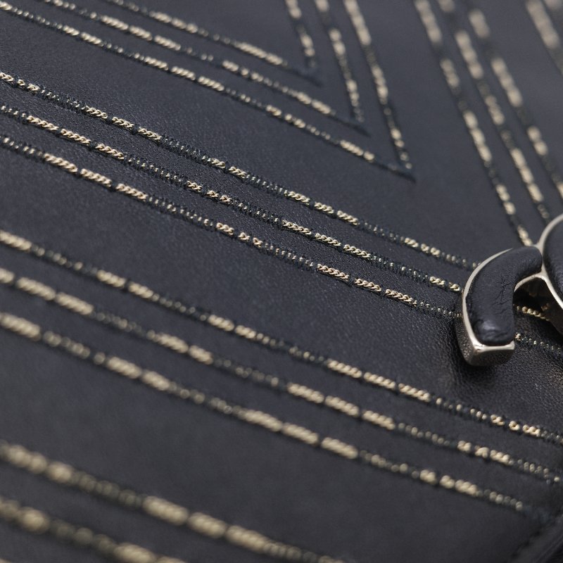 Chanel 香奈兒 Subtle Flap 黑色羊皮 立體雙色線刺 繡 手拿包 翻蓋包-25