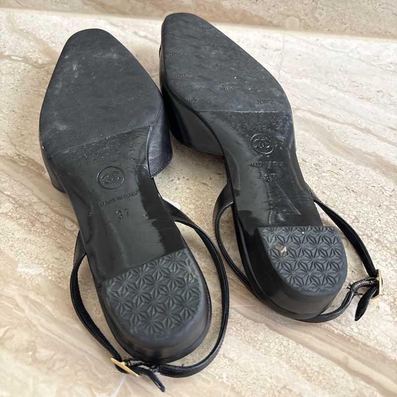 Chanel 37號涼鞋-16