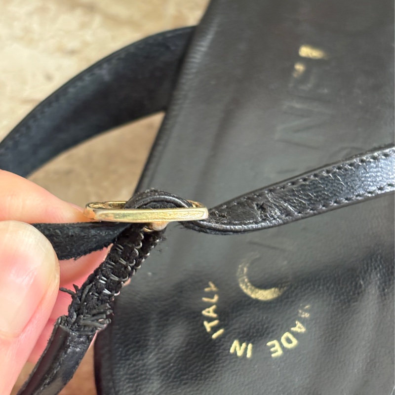 Chanel 37號涼鞋-30