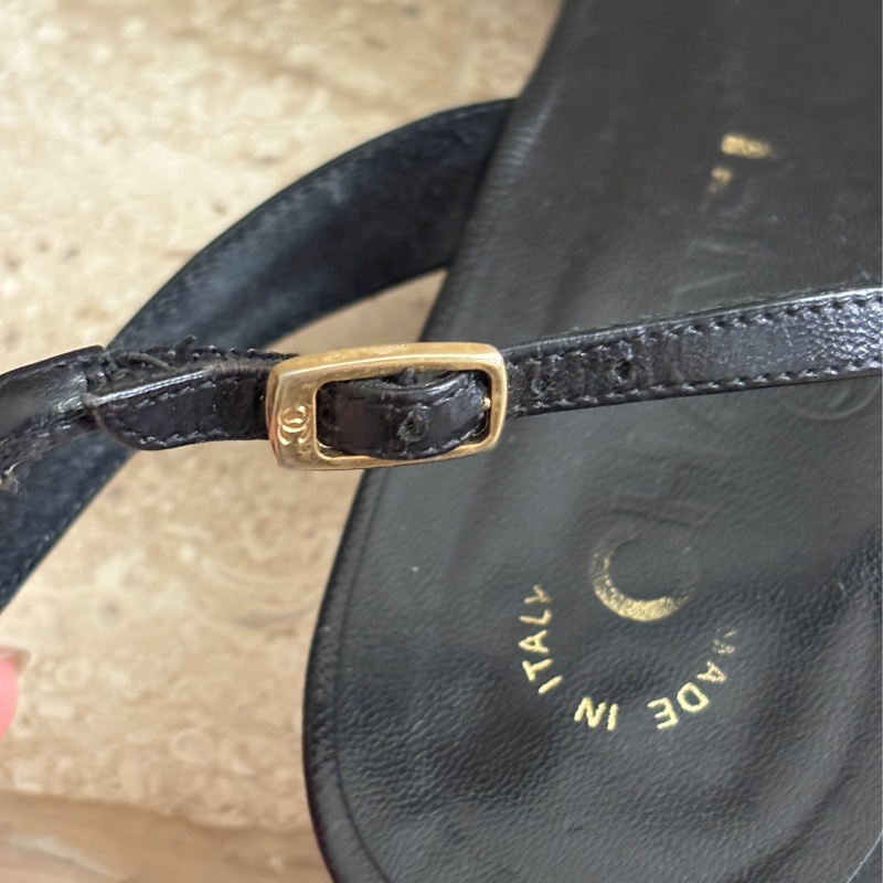 Chanel 37號涼鞋-32