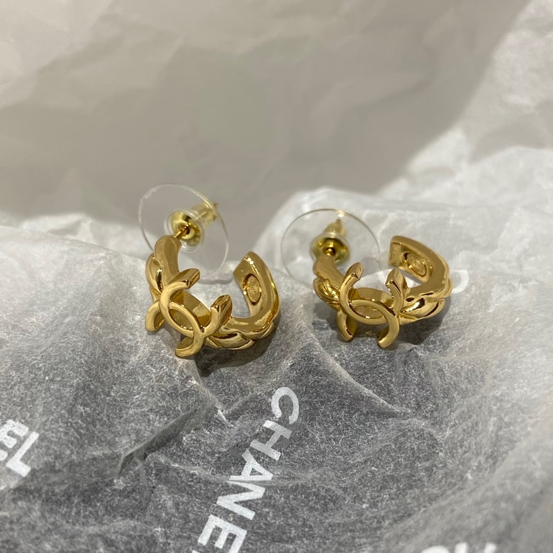 26p復古金菱格紋雙c耳環-9