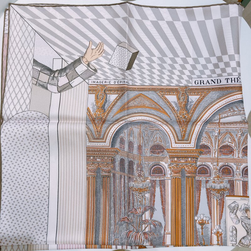 TW4740 Hermes 愛馬仕絲巾 粉色拼大象灰 90cm Grand Theatre Nouveau 90x90cm Scarf-1