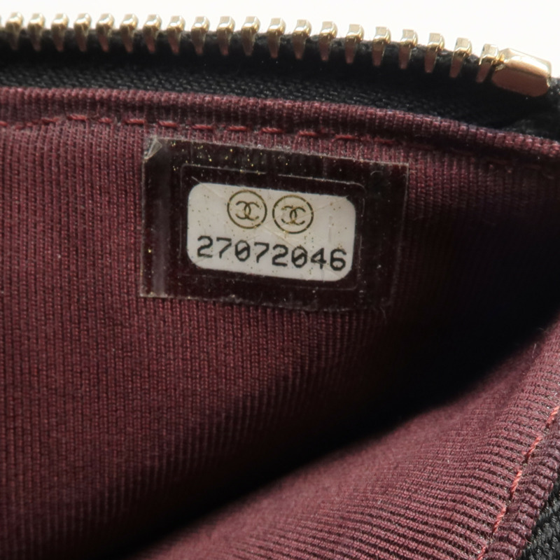 CHANEL 牛皮皮革Long Zip Wallet金扣長錢包-13