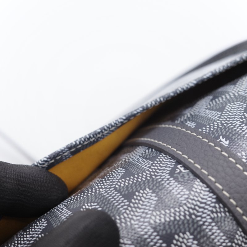 （超級新♥️全配全套）Goyard 戈雅 Belvedere PM小號 灰色 經典花紋 防水帆布 牛皮 翻蓋斜背包 郵差包-17