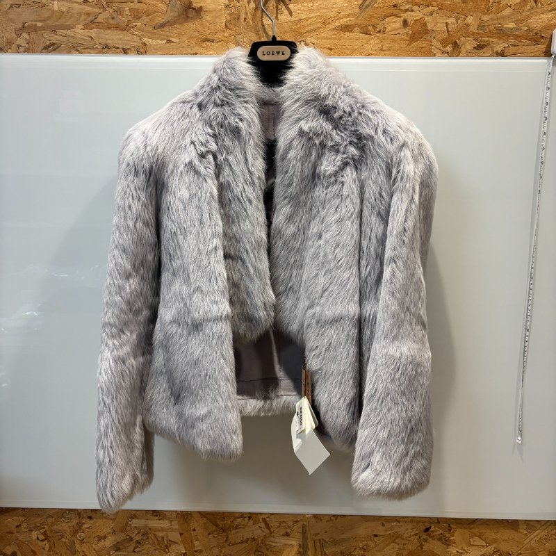 【美收精品】LOEWE灰色毛毛大衣 5-92-0