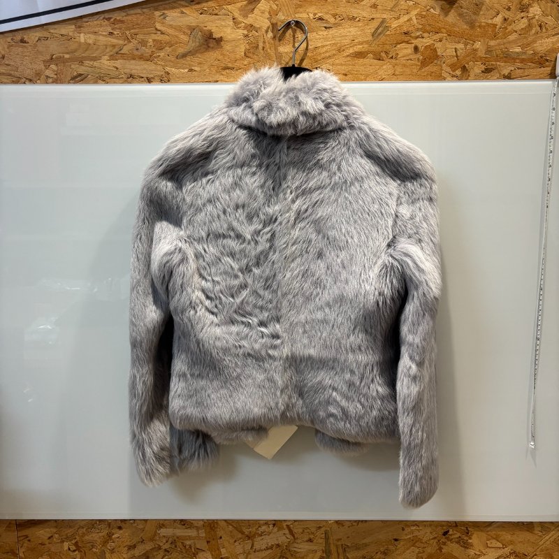 【美收精品】LOEWE灰色毛毛大衣 5-92-1