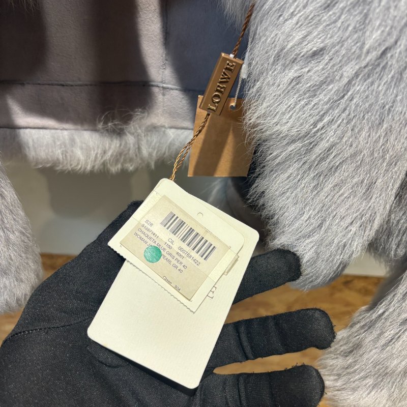 【美收精品】LOEWE灰色毛毛大衣 5-92-4