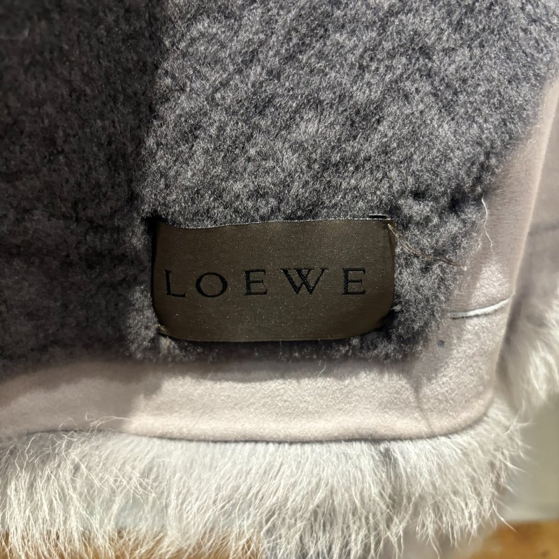【美收精品】LOEWE灰色毛毛大衣 5-92-7