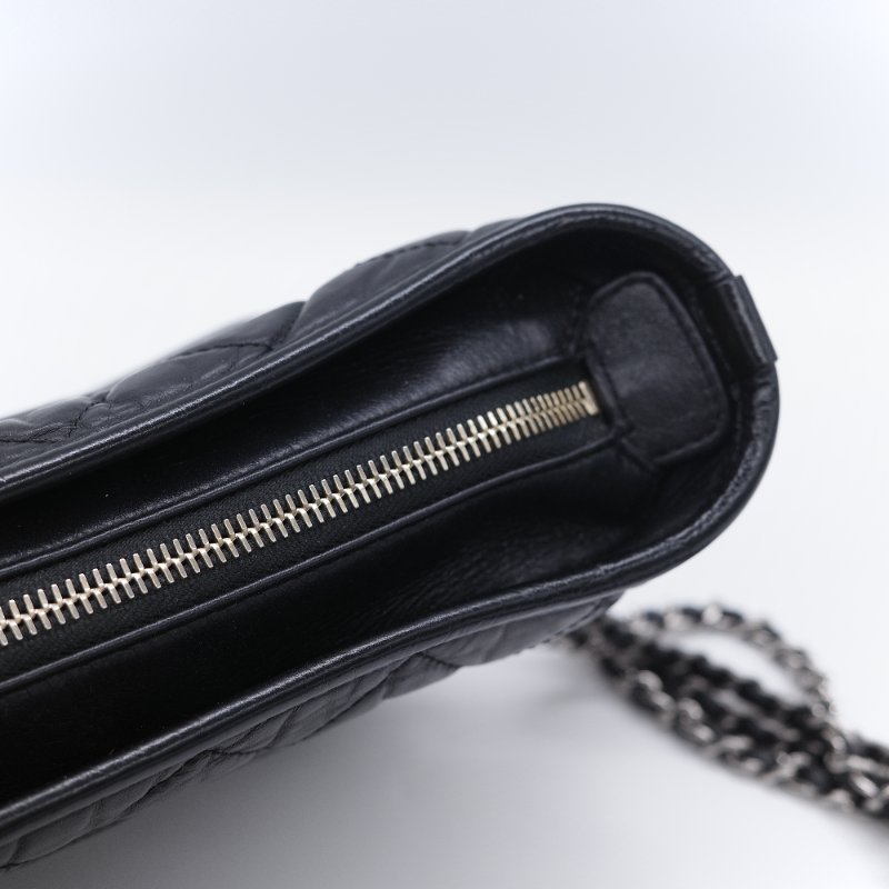 Chanel 香奈兒 Gabrielle Hobo 菱格紋 黑色 小牛皮 小型流浪包-10