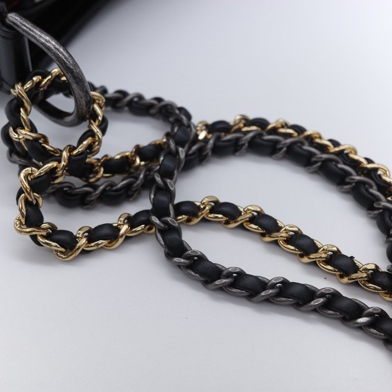 Chanel 香奈兒 Gabrielle Hobo 菱格紋 黑色 小牛皮 小型流浪包-18