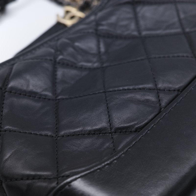 Chanel 香奈兒 Gabrielle Hobo 菱格紋 黑色 小牛皮 小型流浪包-24