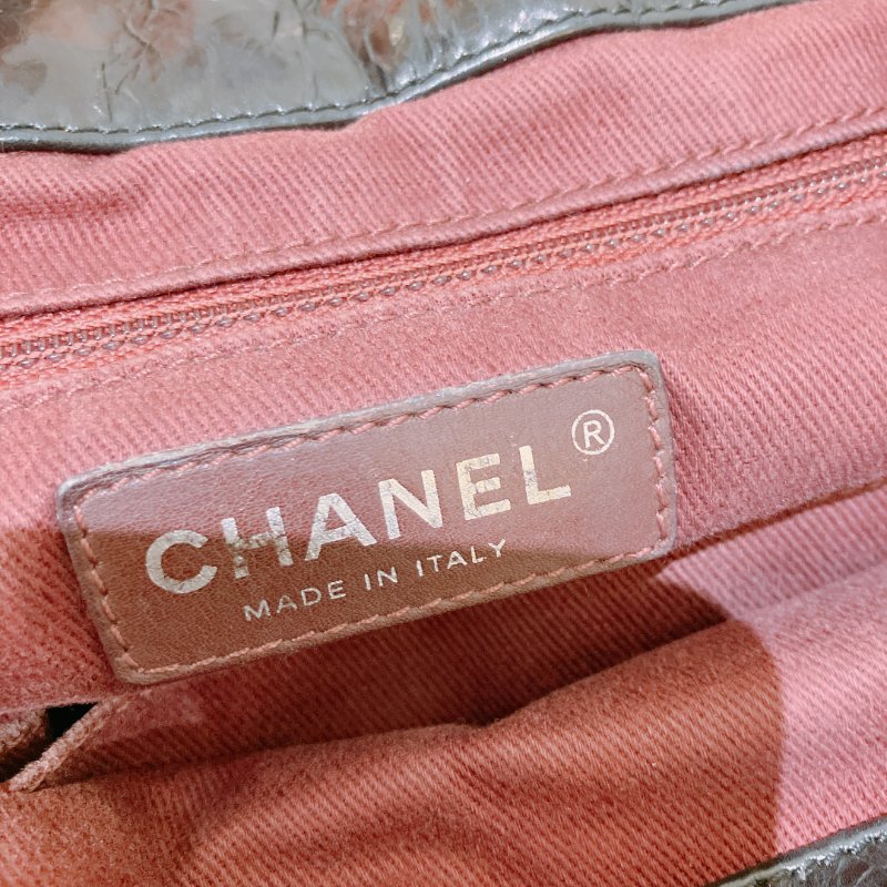 TK1955	香奈兒 牛皮皮革 鏈帶手挽肩背  Black Quilted Iridescent Calfskin Leather Small In-The-Mix Tote Bag-18