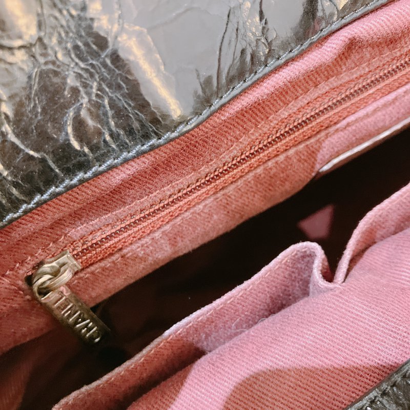 TK1955	香奈兒 牛皮皮革 鏈帶手挽肩背  Black Quilted Iridescent Calfskin Leather Small In-The-Mix Tote Bag-19