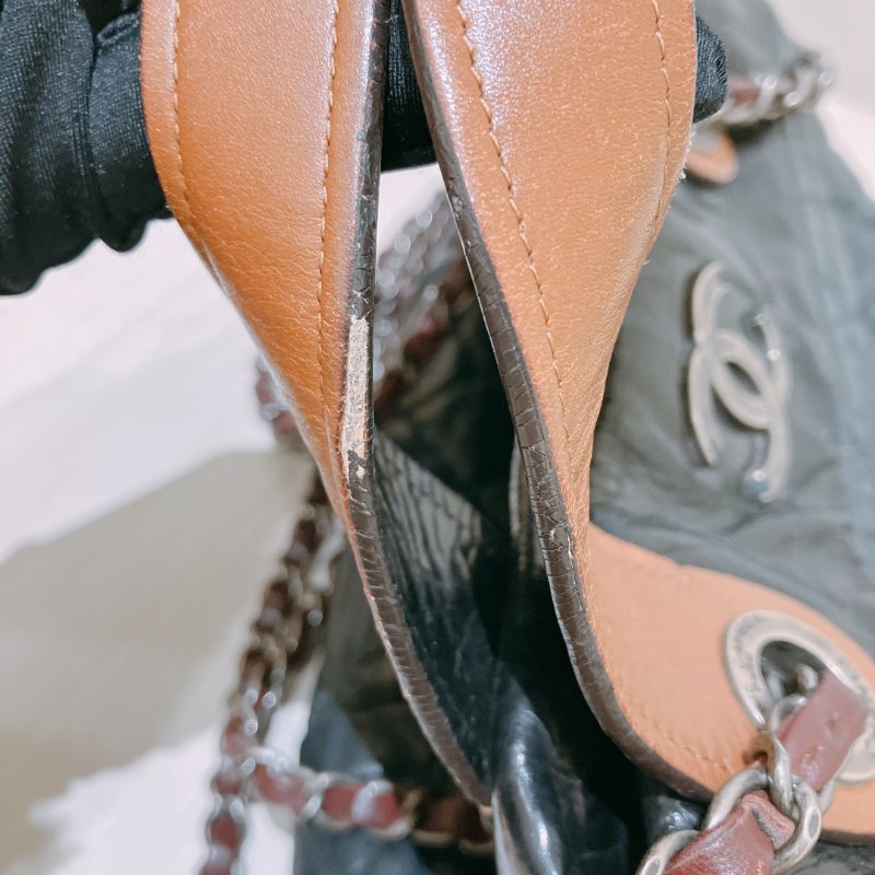 TK1955	香奈兒 牛皮皮革 鏈帶手挽肩背  Black Quilted Iridescent Calfskin Leather Small In-The-Mix Tote Bag-28