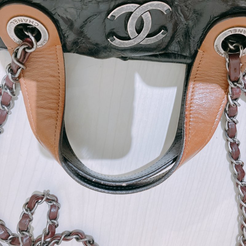 TK1955	香奈兒 牛皮皮革 鏈帶手挽肩背  Black Quilted Iridescent Calfskin Leather Small In-The-Mix Tote Bag-31