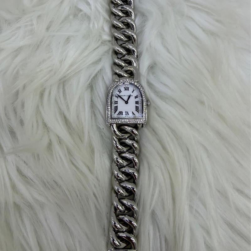 這款手錶是Ralph Lauren 的Petite Stirrup 系列腕錶-1