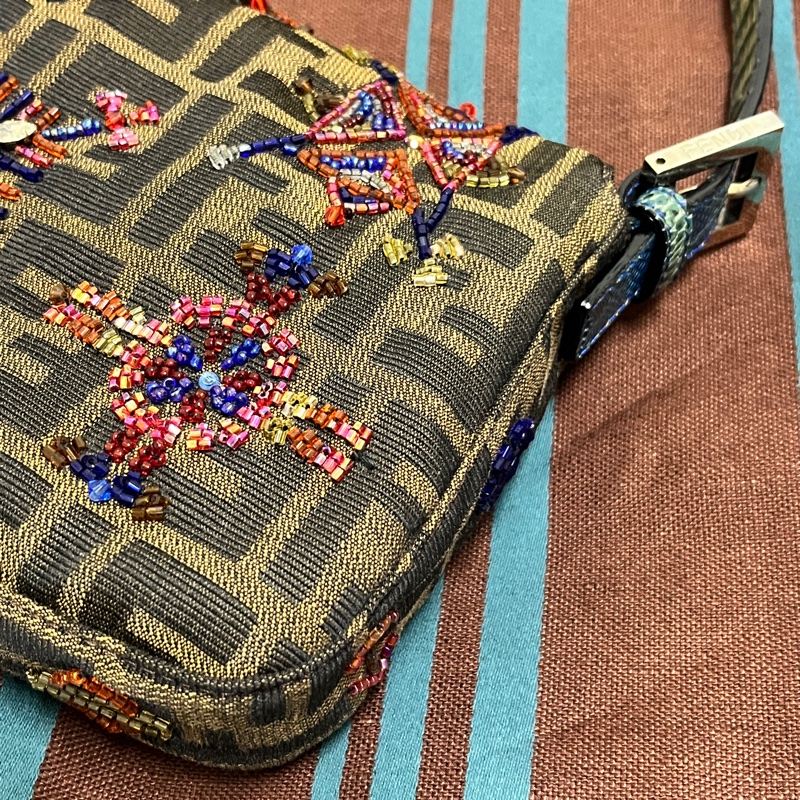 FENDI 中古稀有法棍 老花包 Baguette 彩珠刺繡拚花 Tobacco Zucca-6