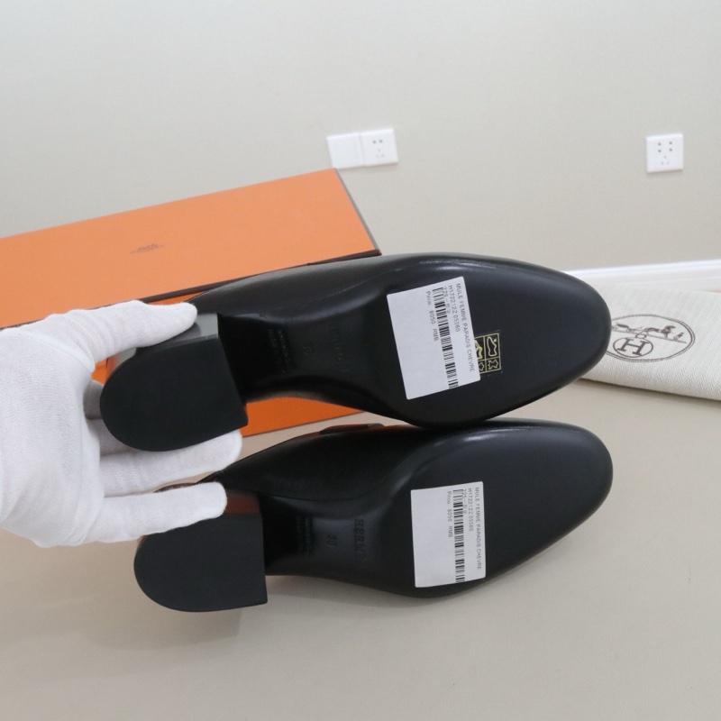 閒置新Hermès 愛馬仕  拖鞋女鞋，黑色金扣，36碼，跟高5cm 配件盒子防塵袋-6