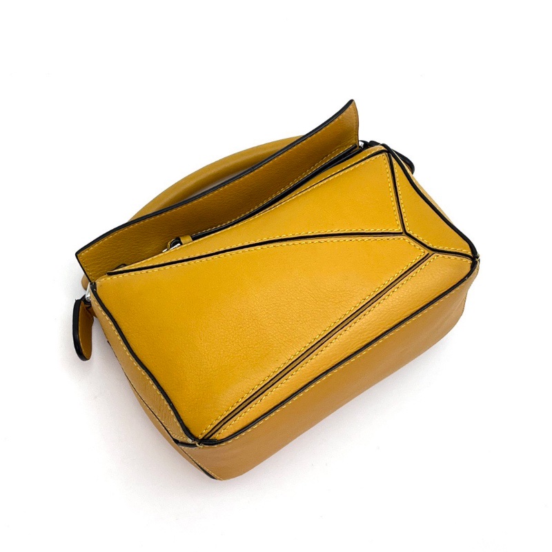 LOEWE黃色金扣 Puzzlemini 幾何手提肩背斜背包17*11*7.5 98新配件塵袋-2