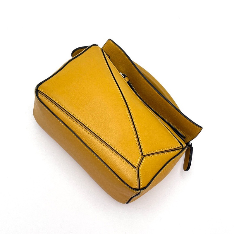 LOEWE黃色金扣 Puzzlemini 幾何手提肩背斜背包17*11*7.5 98新配件塵袋-4