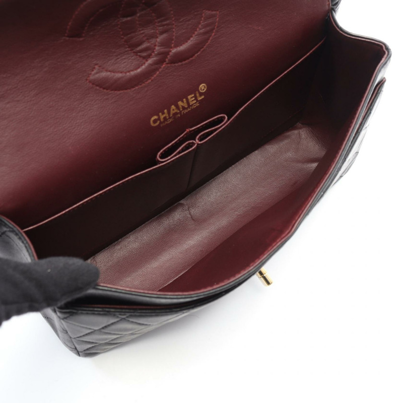 香奈兒 (CHANEL) Matelasse 雙蓋鏈條肩背包，羊皮材質，黑色，金色五金，二手，女士 CC-2