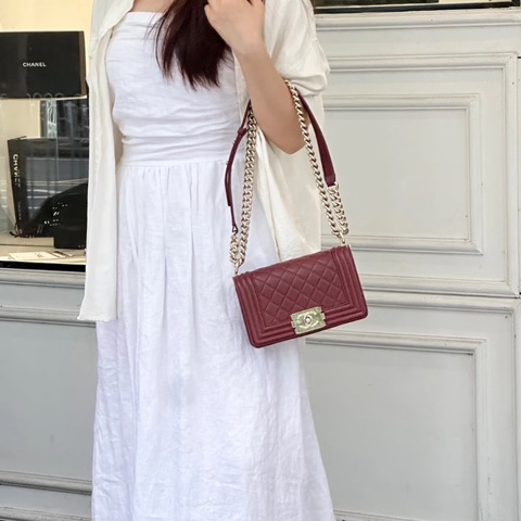 CHANEL 金扣荔枝紋牛皮 leboy小號肩背斜背包20*12*8 98新配件塵袋 保卡