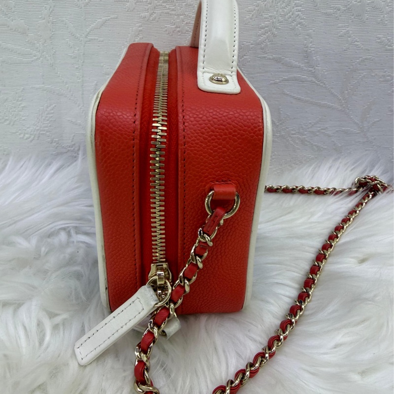 Caviar Quilted Small CC Filigree Vanity Case Blue White Red-11