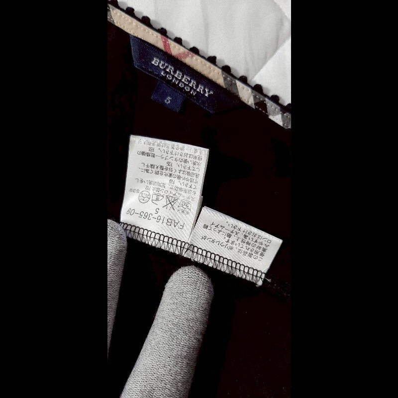 BURBERRY 博柏利 LONDON 戰馬 女黑色抓皺立體蕾絲領口短袖上衣5號-7