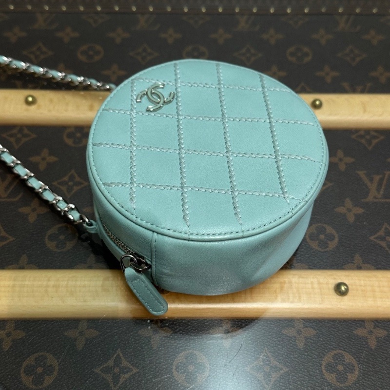 CHANEL淺藍色外縫線外縫線圓餅包12*12*5 98新配件塵袋-3