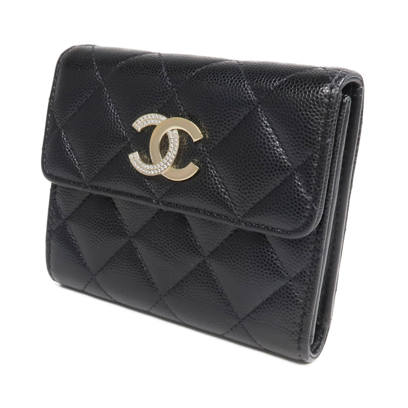 CHANEL 牛皮皮革Wallet金扣錢包-1