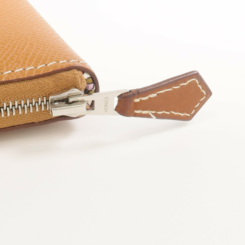 HERMES Epsom皮革Silk In Compact銀扣拉鏈錢包Gold-6